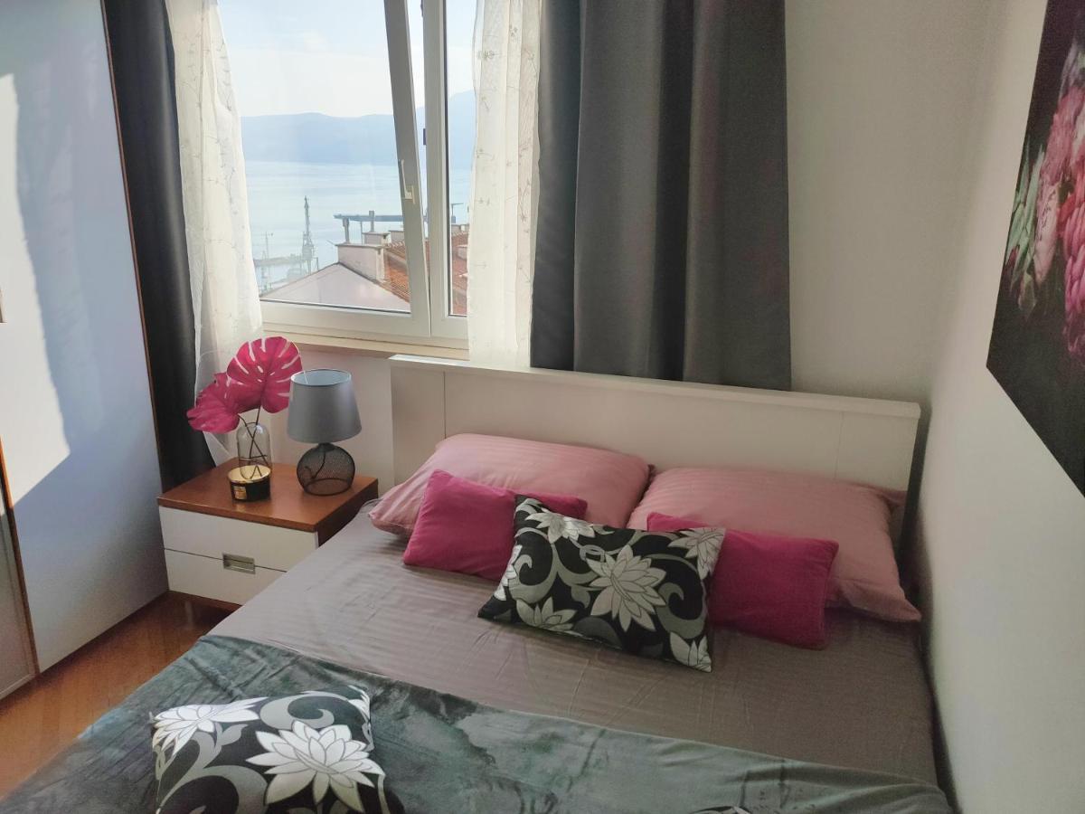 Adria Holliday Rijeka Apartment Exterior foto